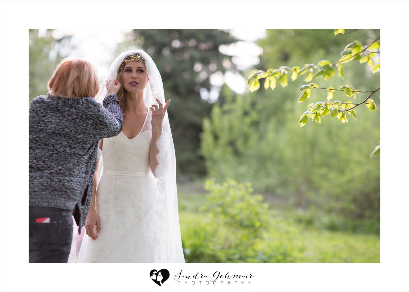 0009_Styleshoot_Liebesdienst_Hochzeitsfotos_Gehmair_Sandra_Schloss_Walchen