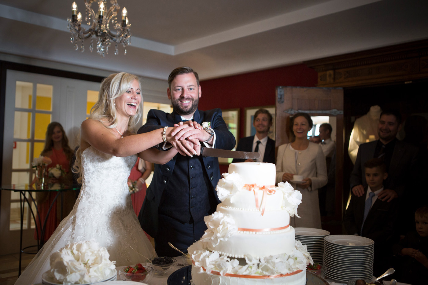 033_fotograf_wels_salzburg_schloss_fuschl_hochzeit_sahdra_gehmair_photography_1